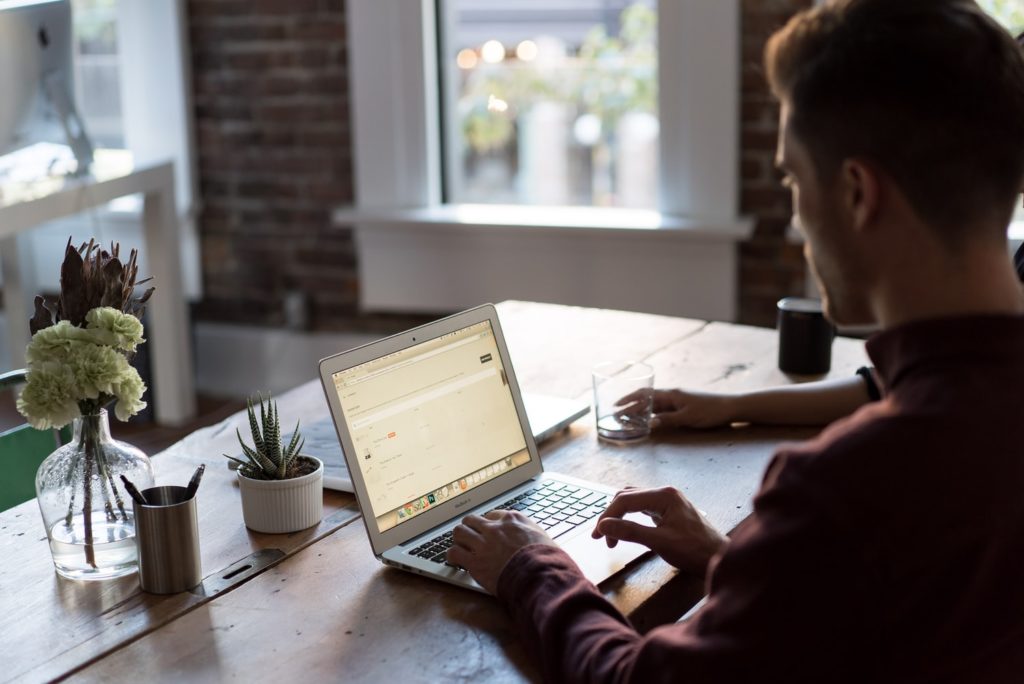 The Benefits of Using A VPN and How To Choose One
